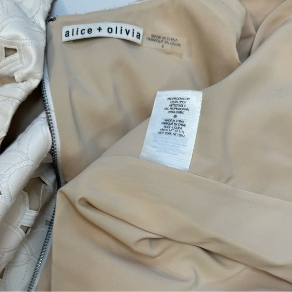 Alice + Olivia Ivory Cream Midi Dress - Picture 9 of 11